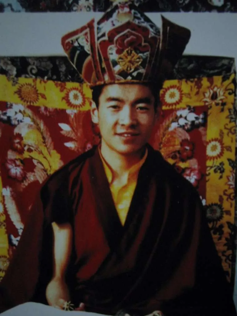 Tsangsar Rinpoche w hat